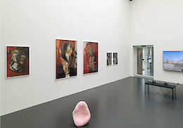 Ausstellungsansicht, zentral!, Kyra Tabea Balderer, Kunstmuseum Luzern, 30.11. 2024 - 16.02. 2025